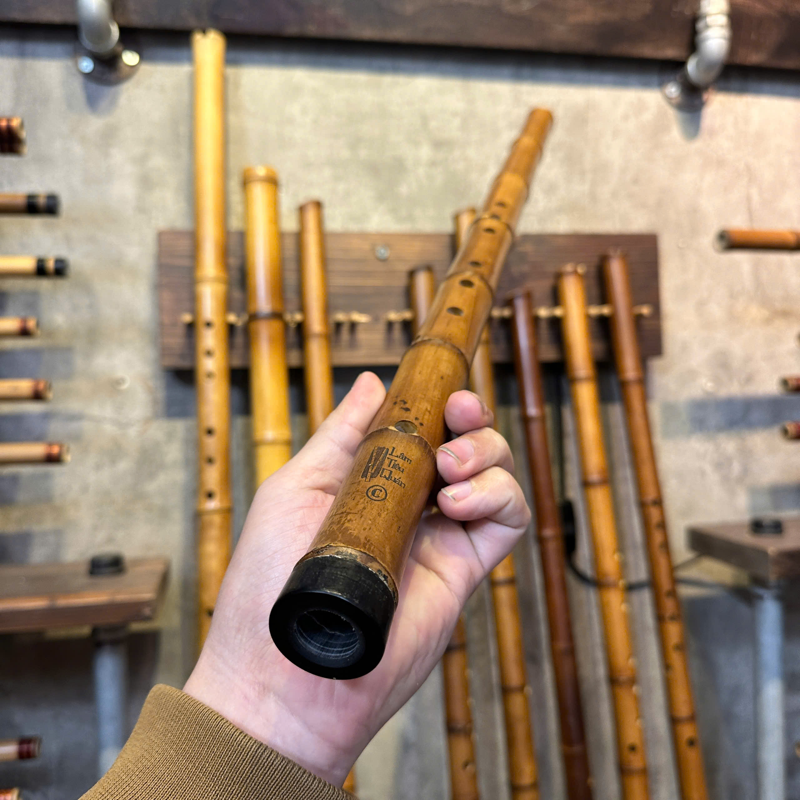 Tiêu trúc hun bọc sừng ( tặng kèm bao) - Hình ảnh 6